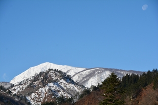 浅草岳と月 (2)_RR.jpg